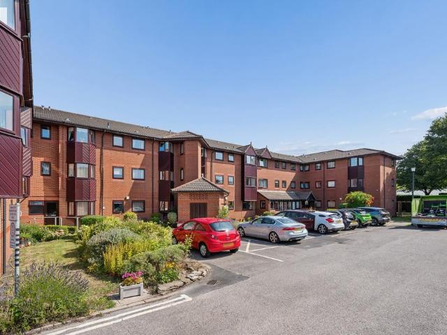Flat for sale in Orrell Post, Wigan