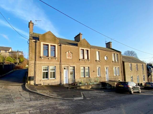 Flat for sale in Milnathort, Scotland