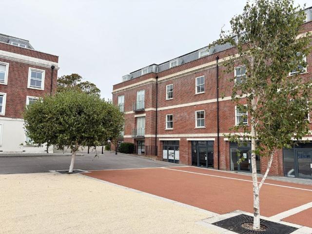 Flat for sale in Priddy's Hard, Middlecroft