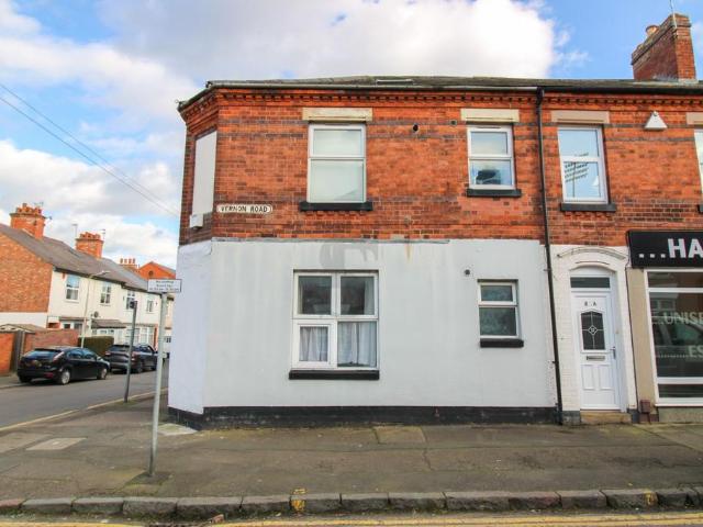 Flat for sale in Aylestone Park, Old Wharf