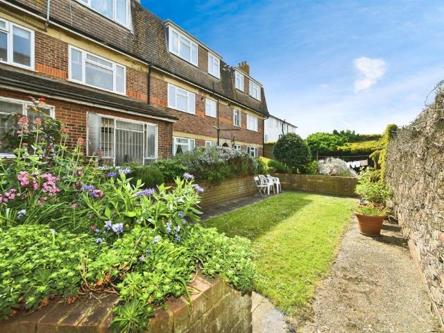 Flat for sale in Brighton Marina Village, Brighton & Hove