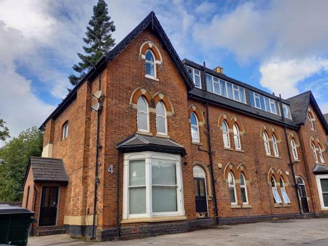 Flat for sale in Harborne, West Midlands