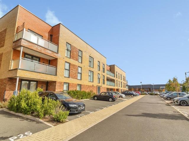 Flat for sale in Brooklands, Milton Keynes