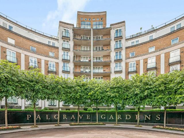 Flat for sale in Marylebone, Greater London