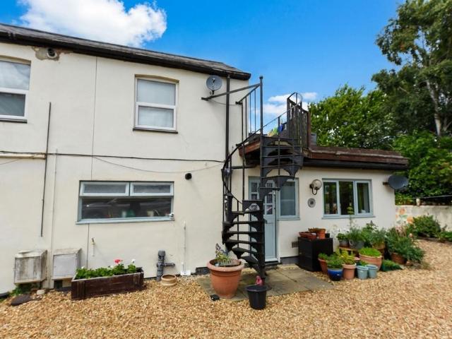 Flat for sale in Huntingdon
