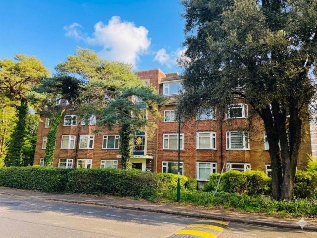 Flat for sale in Springbourne, Bournemouth