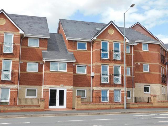 Flat for sale in Wilden, Rushock