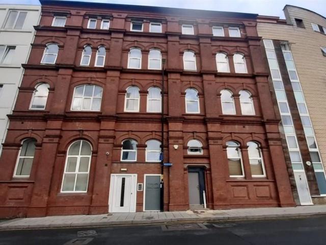 Flat for sale in Caldmore, Walsall