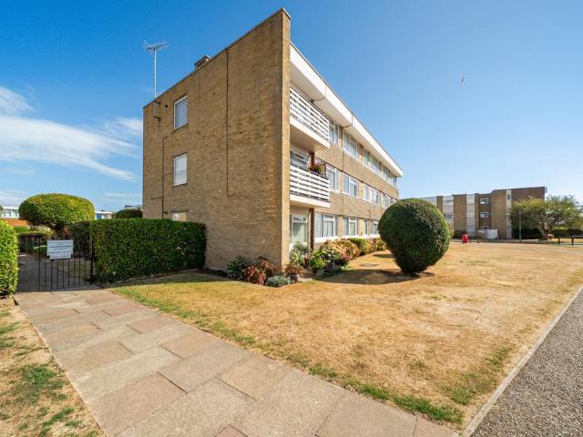Flat for sale in Rustington, Clapham