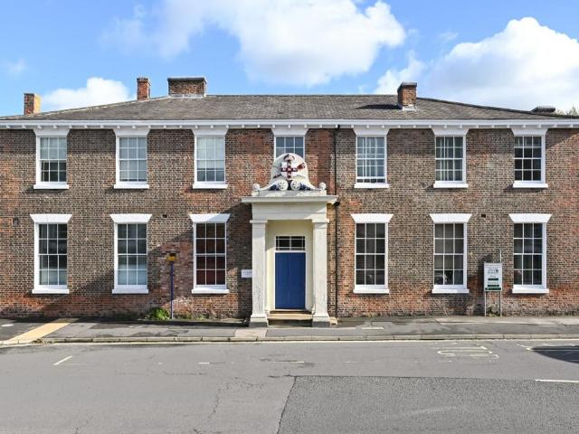 Flat for sale in Fishergate, York
