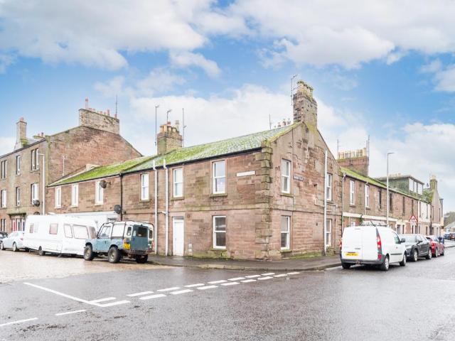 Flat for sale in Ferryden, Scotland