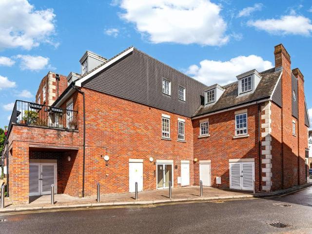 Flat for sale in Blackhills, Isle Of Man
