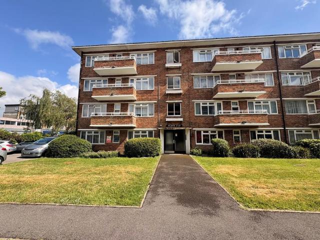 Flat for sale in Shirley, Isle Of Man