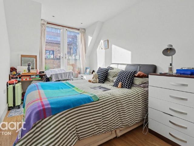 Flat for sale in London Borough of Merton, Greater London