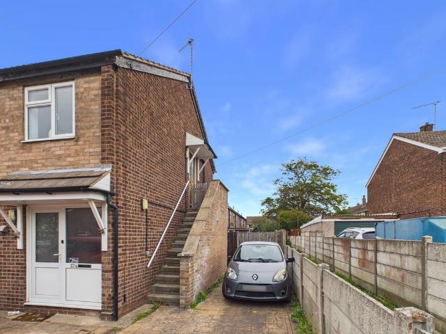Flat for sale in New Ollerton, Newark and Sherwood