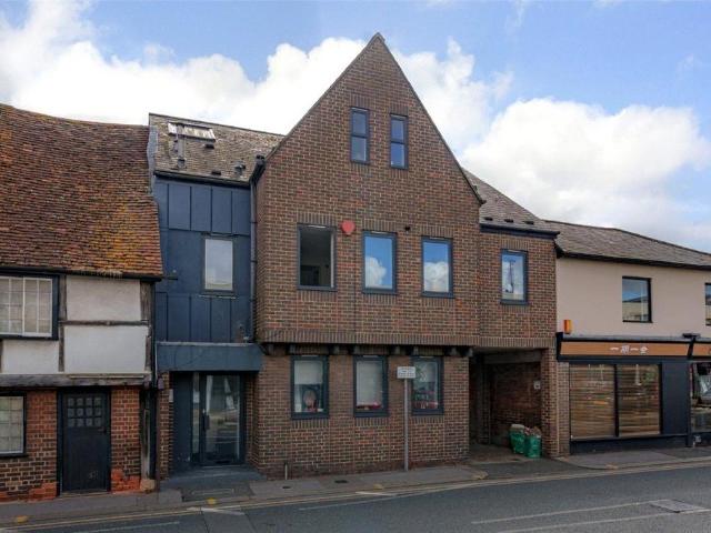 Flat for sale in Wokingham, Isle Of Man