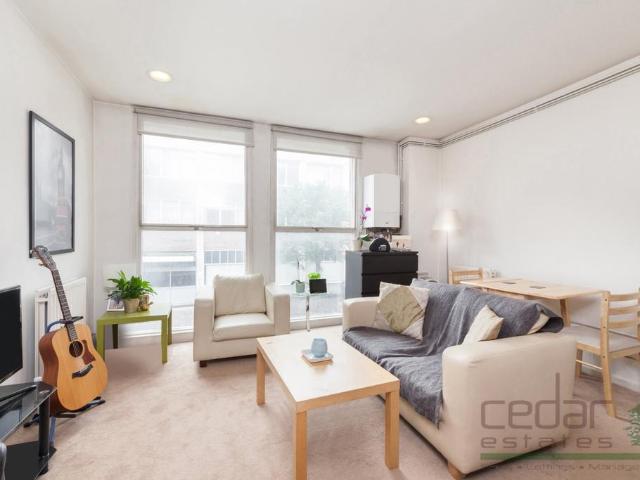 Flat for sale in Paddington, Greater London