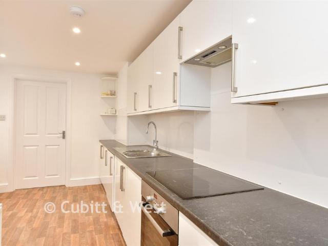 Flat for sale in Round Hill, Brighton & Hove