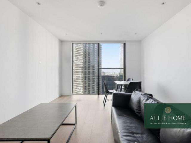 Flat for sale in Isle Of Dogs, Isle Of Man