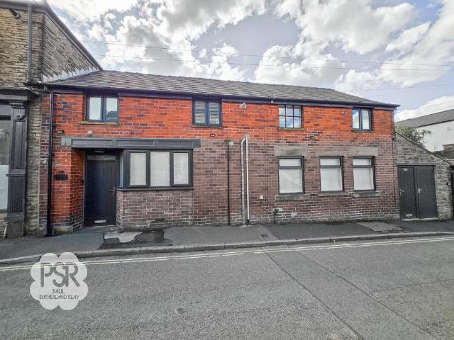 Flat for sale in Charlesworth, East Midlands