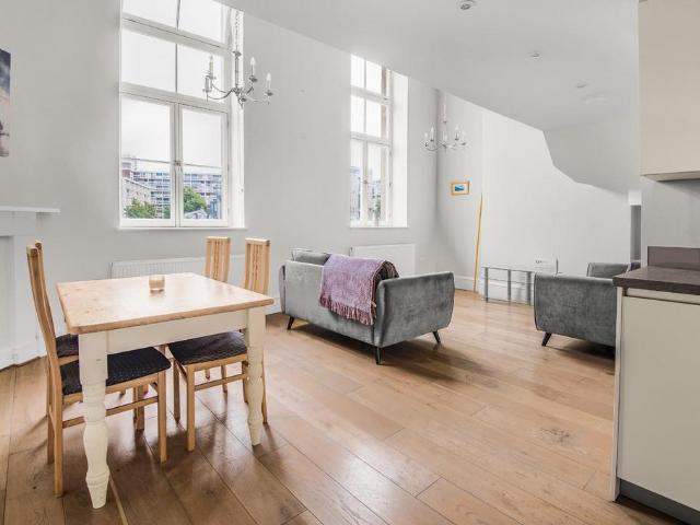 Flat for sale in Redcliffe, Bristol