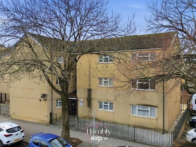 Flat for sale in City Centre, Falcon Lodge