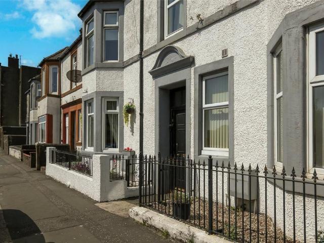 Flat for sale in Newton-on-Ayr, Scotland