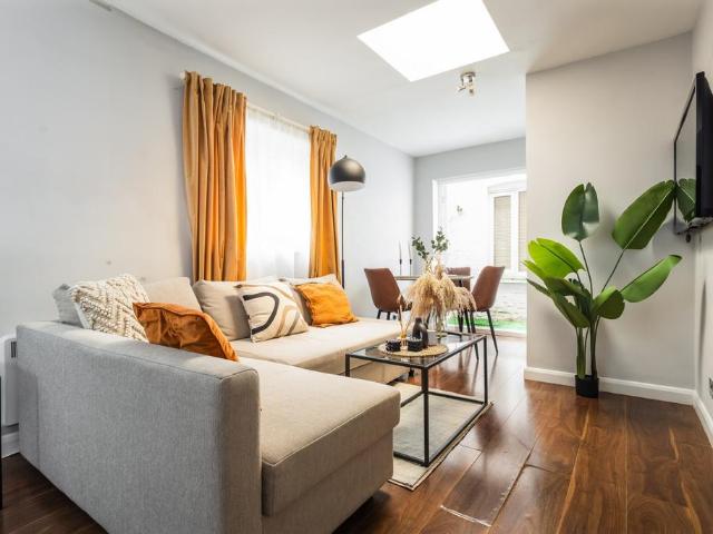 Flat for sale in Fitzrovia, Greater London