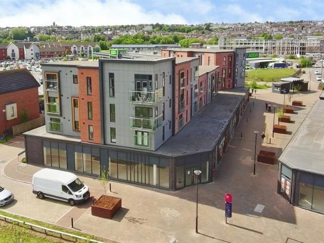 Flat for sale in Barry Island, Barry