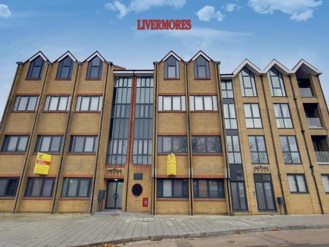 Flat for sale in Brooklands, Monks Orchard