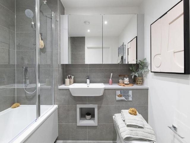 Flat for sale in Watford Rural, Batchworth
