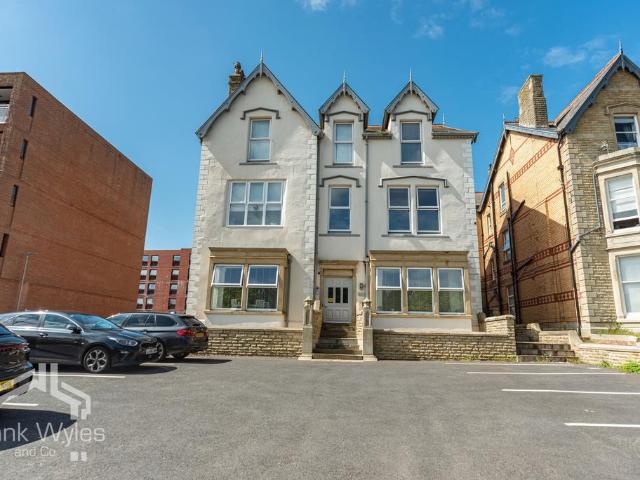 Flat for sale in St Annes, Lytham