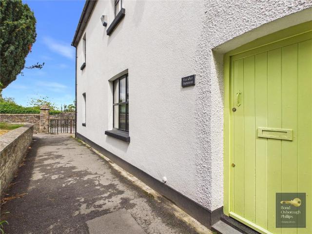 Flat for sale in Great Torrington, Brandis Corner