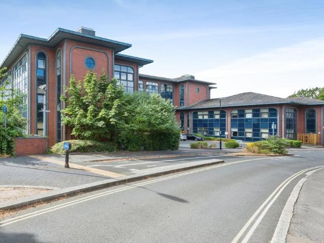 Flat for sale in Hill, City Of Southampton