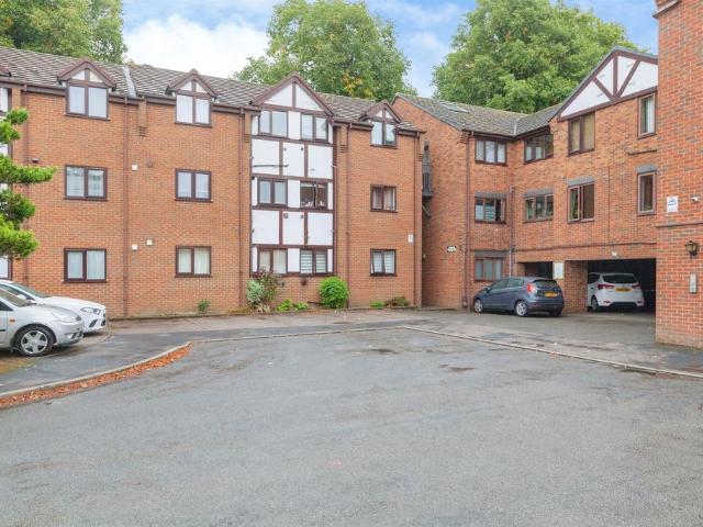 Flat for sale in Barton, Leicestershire