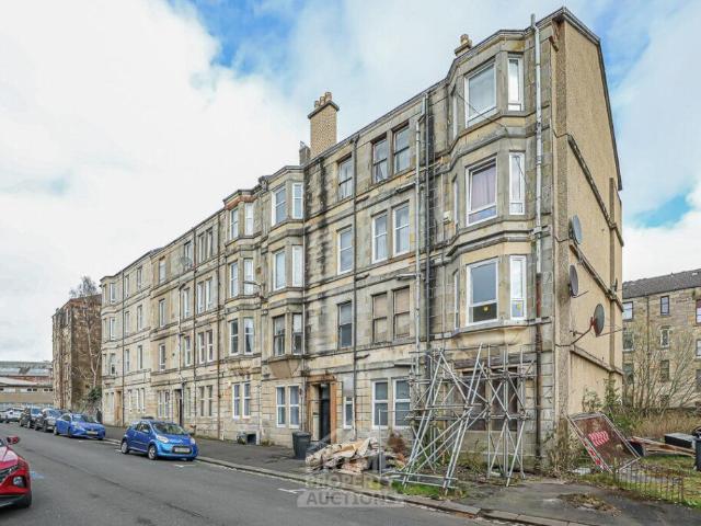 Flat for sale in Williamsburgh, Glenburn