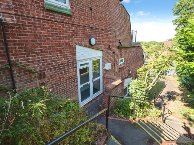 Flat for sale in Oakenshaw, Redditch