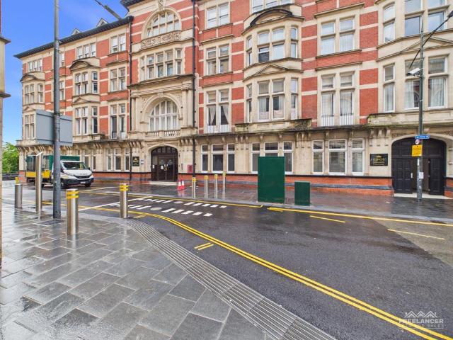 Flat for sale in Stow Hill, Wales