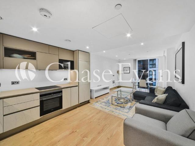 Flat for sale in City of Westminster, Greater London