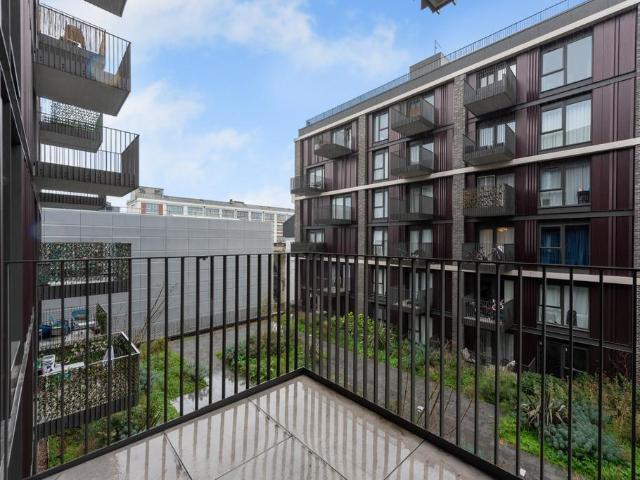 Flat for sale in London Borough of Hillingdon, Greater London