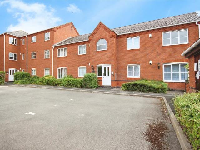Flat for sale in Sydenham, Green Close