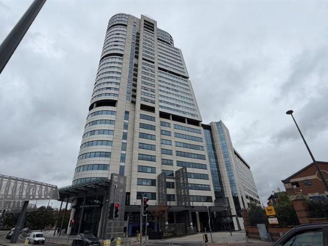Flat for sale in Camp Field, Leeds
