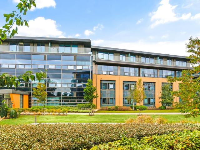 Flat for sale in Bracknell