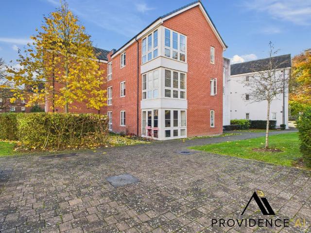 Flat for sale in Priest Down, Hampshire