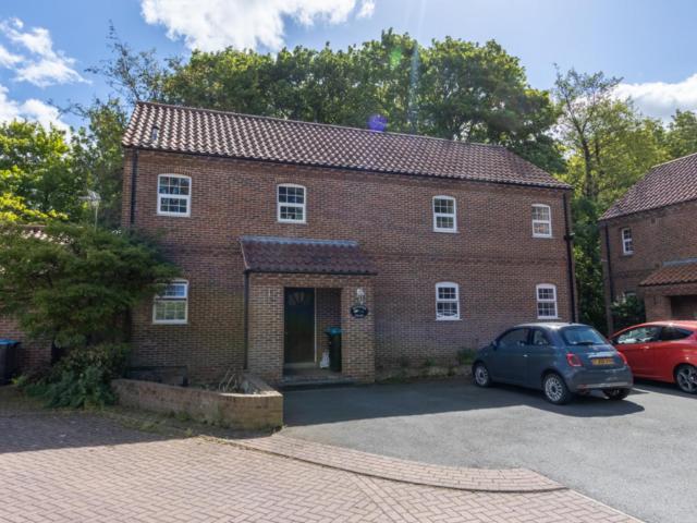 Flat for sale in Aldborough, Boroughbridge