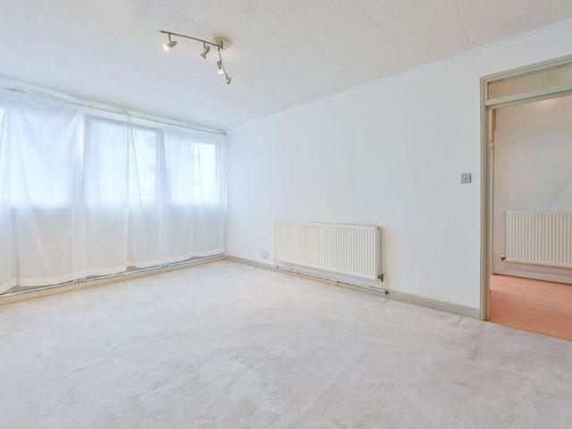 Flat for sale in London Borough of Lewisham, Isle Of Man