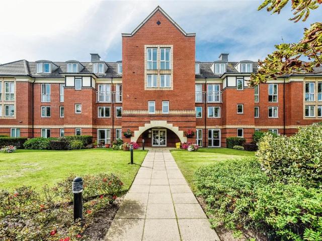 Flat for sale in Little Altcar, Sefton