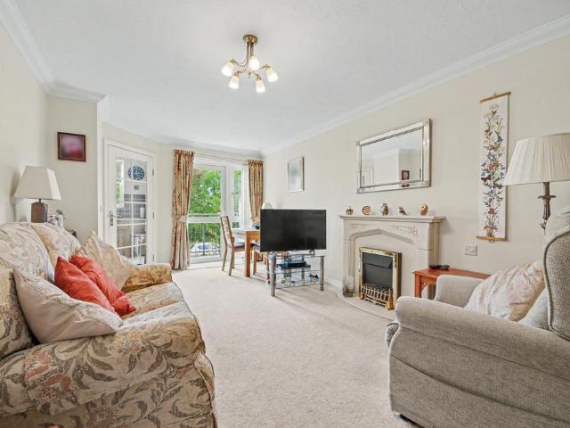 Flat for sale in Bitterne, City Of Southampton