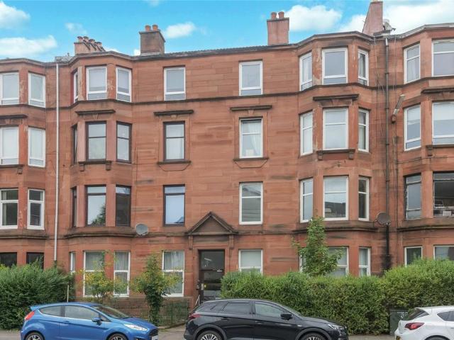Flat for sale in Milnbank, Dennistoun