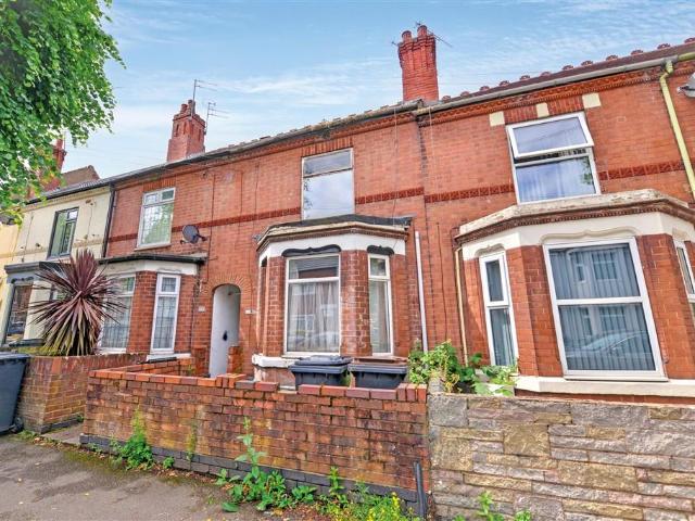Flat for sale in Chilvers Coton, Camp Hill